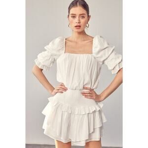 Do + Be PUFF SLEEVE SMOCKED WAIST ROMPER